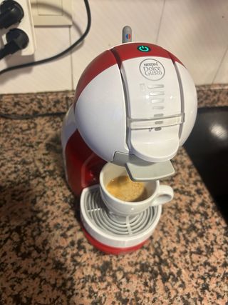 Cafetera Dolce Gusto Automática