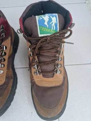 Botas Trekking Hombre Marrones y Rojas