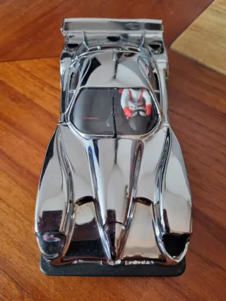 Coche de colección cromado