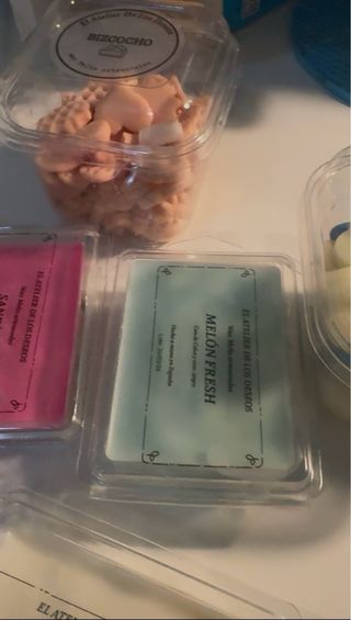 Wax melts premium