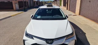 Licencia taxi Madrid con corolla glp