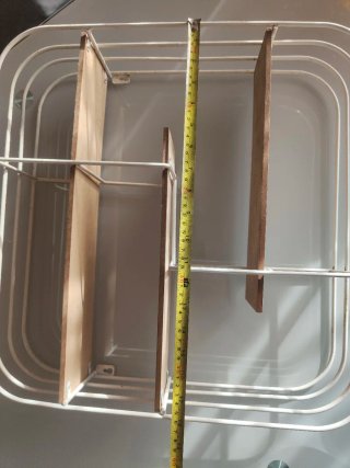 Mensola da parete in metallo e legno