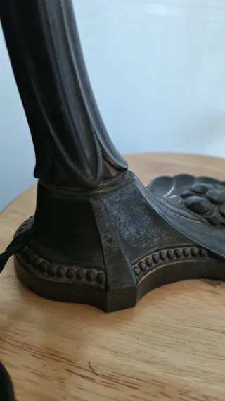 Lámpara de mesa antigua