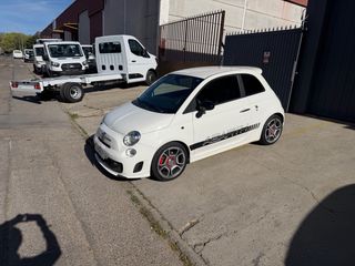 Abarth 595 2016