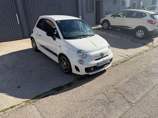 Abarth 595 2016