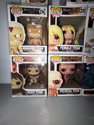 Funko Pop! Attack on Titan - Set 11 pezzi