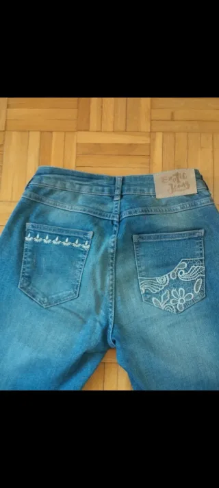 Vaqueros Desigual Talla 28