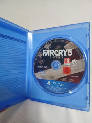 Far Cry 5 PS4 esta perfecto.