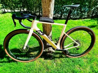 3T Exploro Racemax GRX Di2 + Zipp 303 S