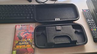 Gioco Nintendo Switch Pokémon Scarlatto + Custodia