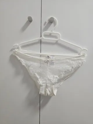 Conjunto sujetador y braga encaje blanco