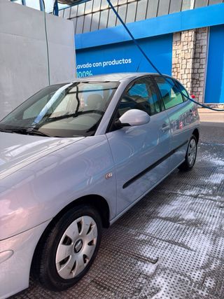 SEAT Ibiza 2004
