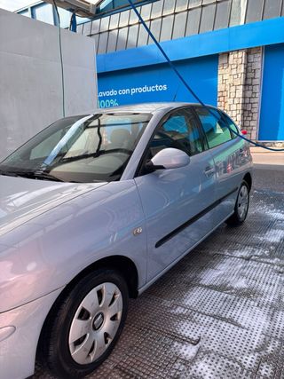 SEAT Ibiza 2004