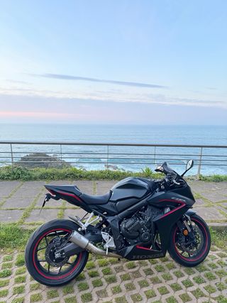 Honda CBR 650R 2024