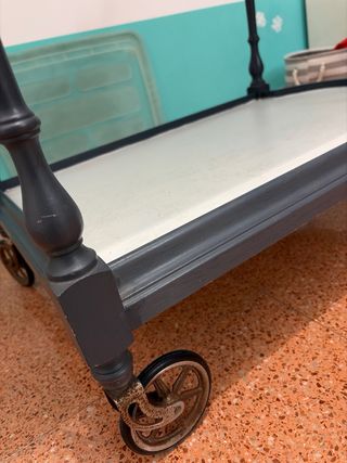 Carrito auxiliar vintage restaurado