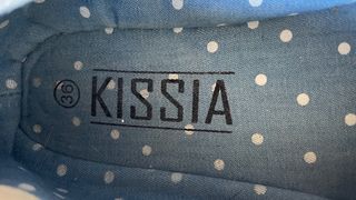 Alpargatas KISSIA Beige y Plateadas Talla 36