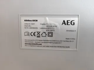 Nevera AEG enchufable coche/casa