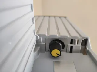 Nevera portátil AEG para usar en casa,y en coche