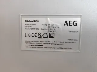 Nevera portátil AEG para usar en casa,y en coche