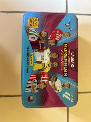 Álbum LALIGA Adrenalyn 2023-24 Panini Incluye caja