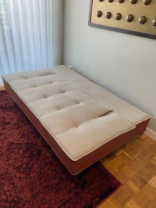 Sofá Cama Beige y Rojo