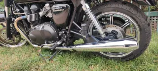 Triumph Bonneville Negra