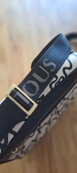 Bolso Tous Kaos Beige y Negro