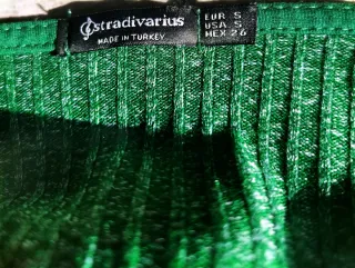 Jersey verde de canalé