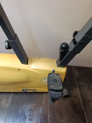 Bicicleta Estática Tonic 115+ Magnética