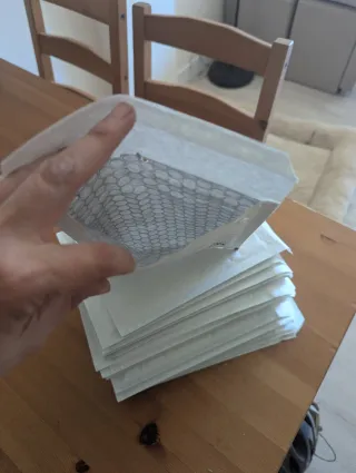 25 ud. Sobres de Burbuja Blancos