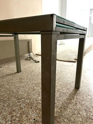 Mesa cristal plegable metal gris