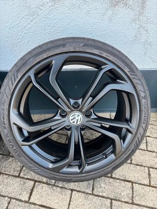 Llantas 19” VW Golf GTI Reifnitz TCR
