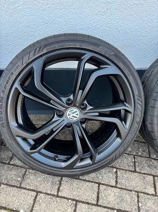 Llantas 19” VW Golf GTI Reifnitz TCR
