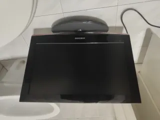 Samsung LE22B450C8W TV