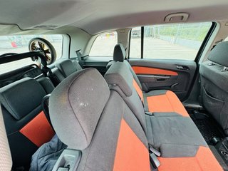 Opel Zafira 1.8 gasolina 7 plazas – 160.000 km –