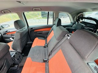 Opel Zafira 1.8 gasolina 7 plazas – 160.000 km –