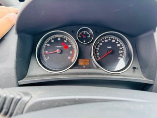 Opel Zafira 1.8 gasolina 7 plazas – 160.000 km –