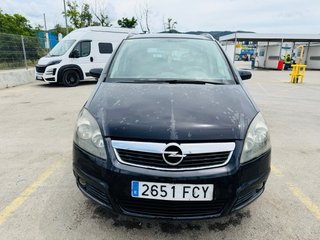 Opel Zafira 1.8 gasolina 7 plazas – 160.000 km –