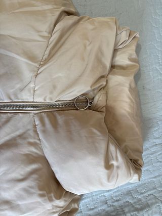 Chaquetón acolchado beige