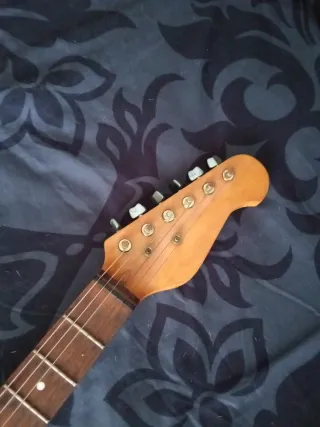 Guitarra Eléctrica Negra