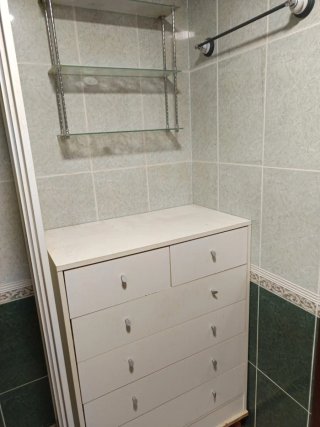 Muebles de aseo, apliques