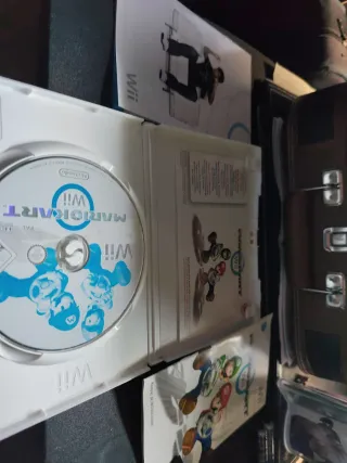 Mario Kart Wii + Volante (Nintendo)