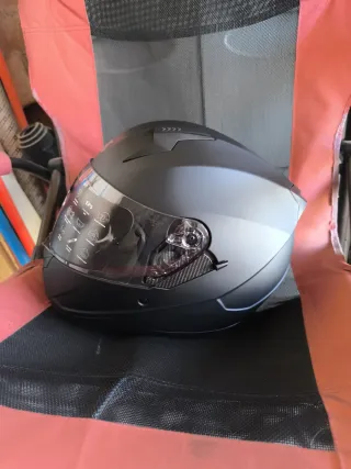 Casco de moto GMS negro talla XL