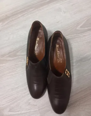 Scarpe donna Miss Claiz marrone tacco basso