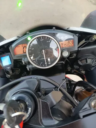 Yamaha R6 2007 Roja y Blanca