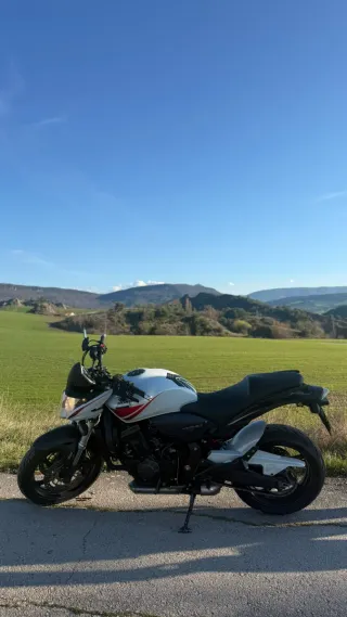 Honda Hornet ABS 2010/ 46.000 kms