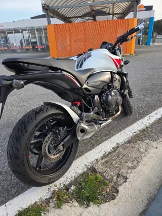 Honda Hornet ABS 2010/ 46.000 kms