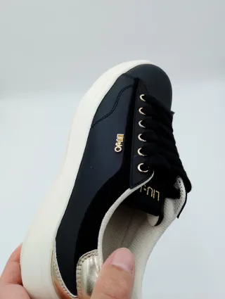 Scarpe Liu Jo n. 37 nere con dettagli oro