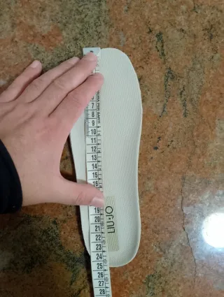 Scarpe Liu Jo n. 37 nere con dettagli oro