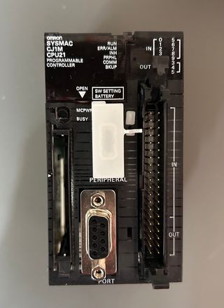 Omron SYSMAC CJ1M CPU21 PLC Controlador Programabl